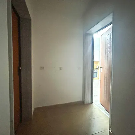 Adriatic Glow H62 Appartamento Golem (Tirana)